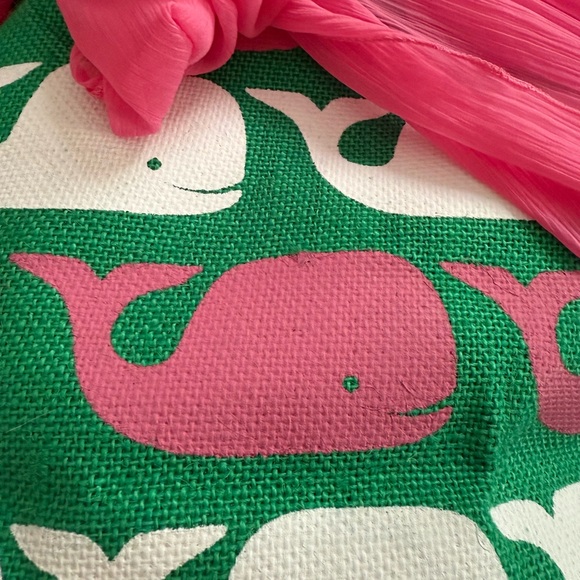 NWT Mud Pie Whale Sarong Along Vibrant Pink and Green Whale Tote Bag - Picture 7 of 8